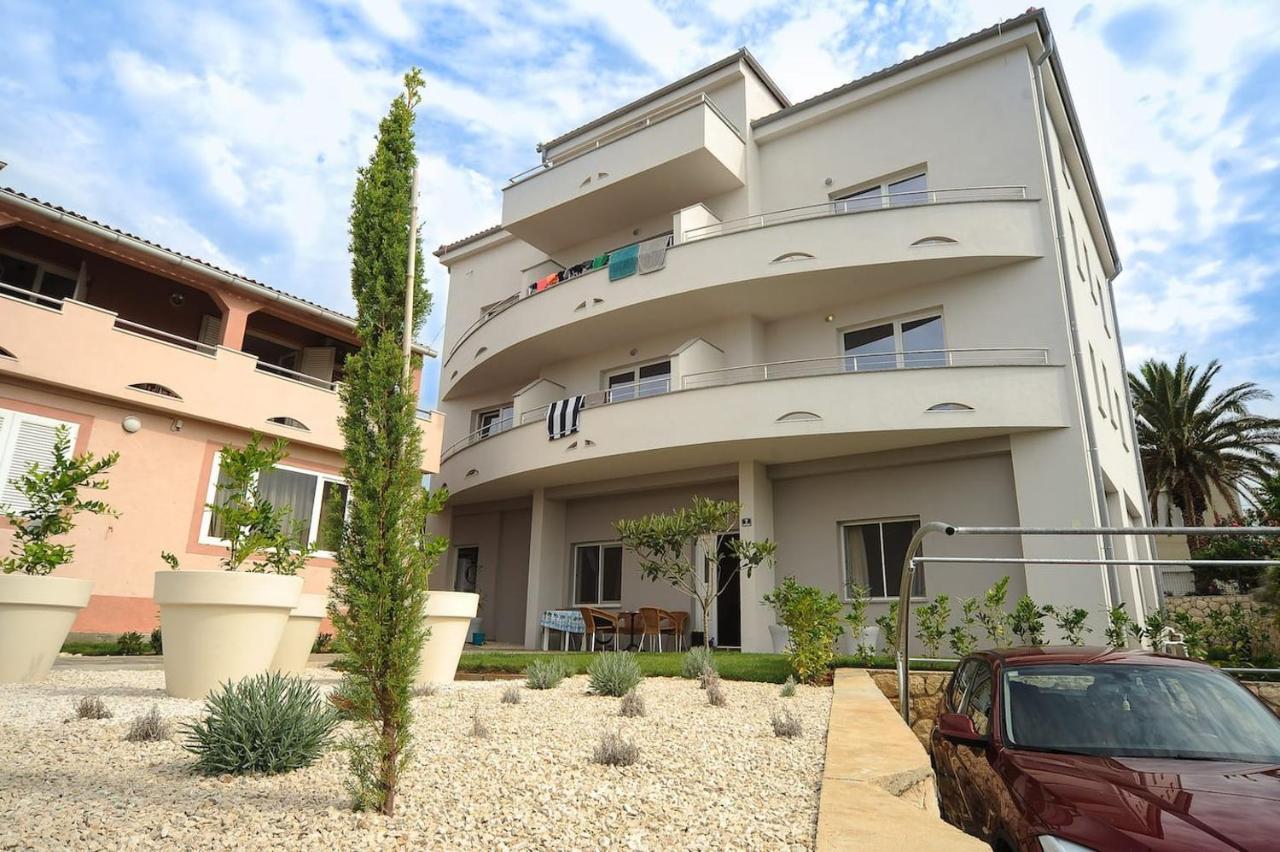 Apartment Avada Novalja Extérieur photo